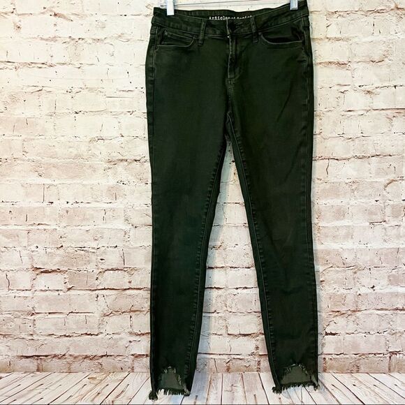 Articles of Society skinny jeans frayed hem - Picture 1 of 7